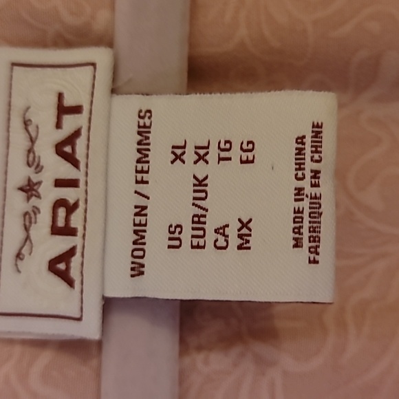 ARIAT Dolman Sleeve top XL NWOT - Picture 2 of 4